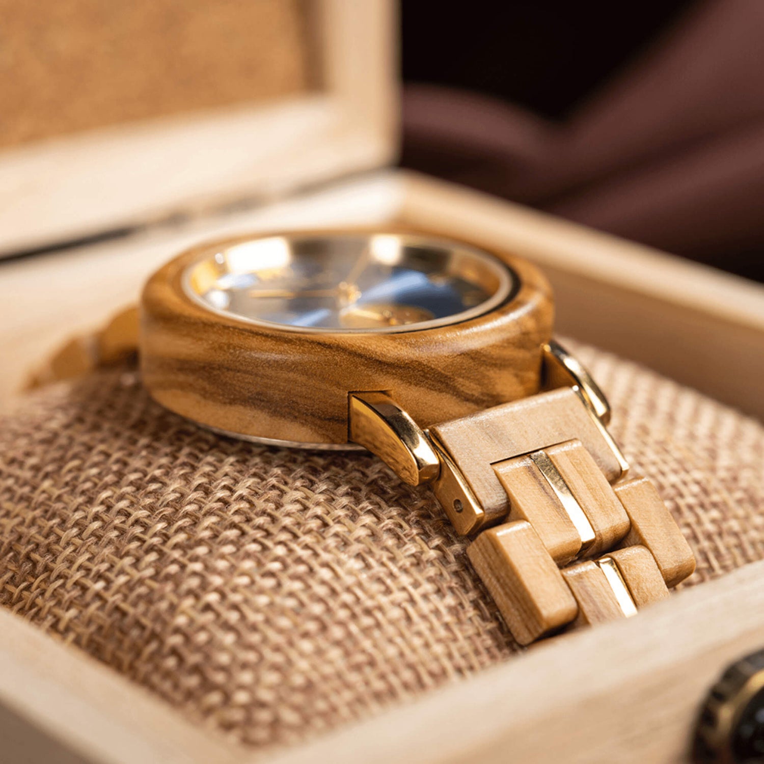 wooden quartz watch for ladies